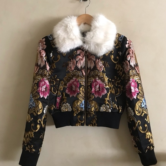 Jackets & Blazers - Floral Brocade Jacket with Faux Fur Collar